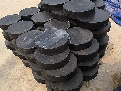靖边县板式橡胶支座由若干层橡胶片与薄钢板经加压硫化
